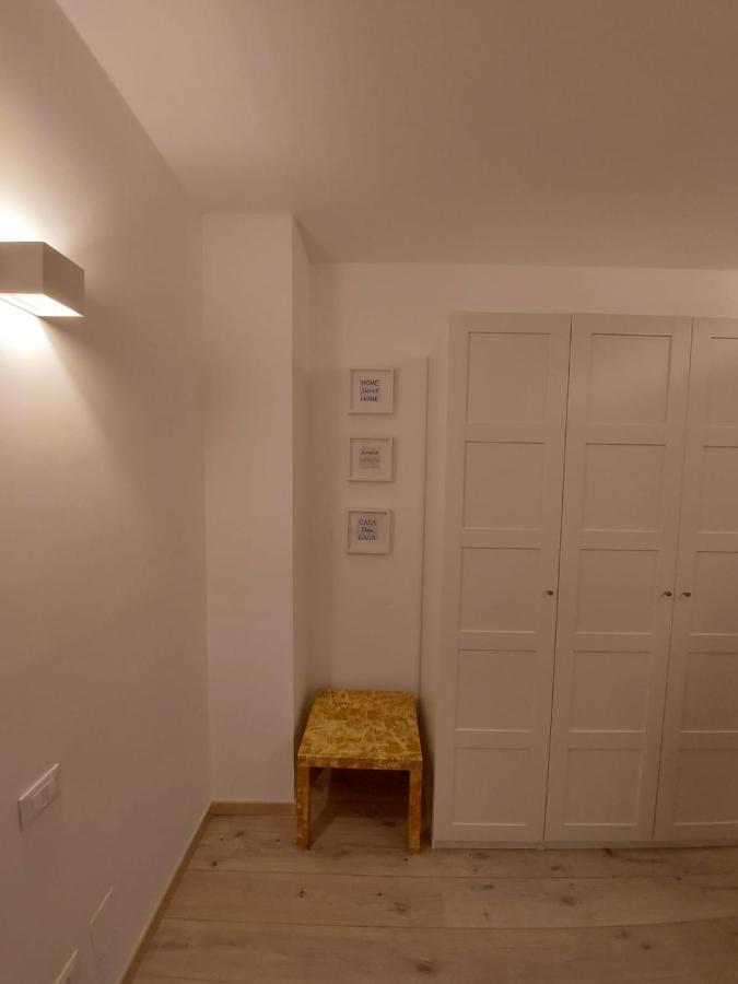 Isabella d'Aragona Guest House Barletta Esterno foto